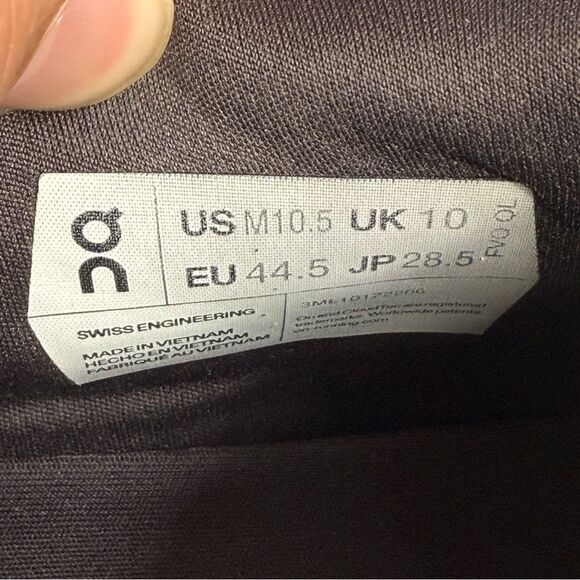 On Running Shoes Mens Size 10.5 Cloudmonster White & Green Athletic Sneakers - Picture 9 of 10